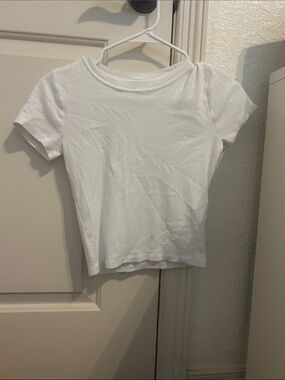 Hollister Crop Top